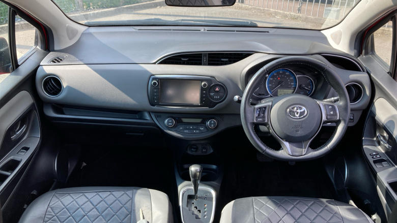 Toyota Yaris 1.5 Hybrid Icon 5dr CVT Hybrid Hatchback